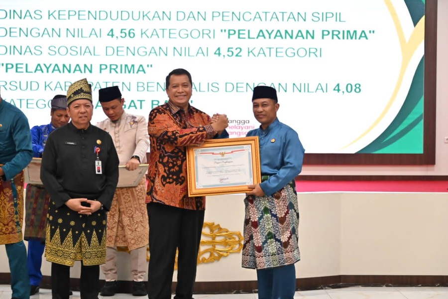Bengkalis Borong Tiga Penghargaan Pelayanan Publik