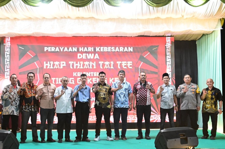 Bupati Bengkalis Hadiri Ultah Kelenteng  Tiong Gi Keng