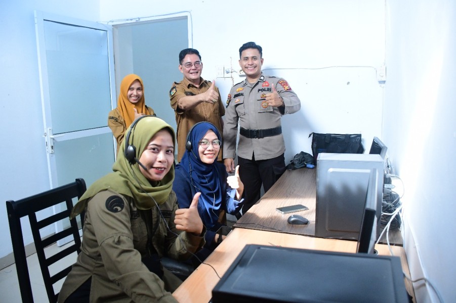 Kadiskominfotik Suwarto: Masyarakat Silakan Adukan Persoalan ke 11