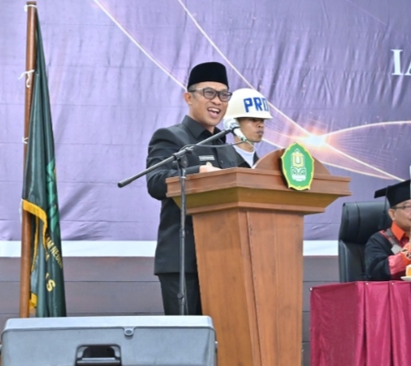 Wabup Bagus Santoso di Wisuda IAIN Datuk Laksamana: Ijazah Saja Tidak Cukup, Jadilah Pencipta Kerja dan Penggerak Perubahan