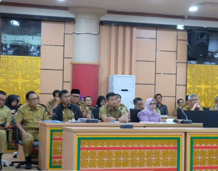 Kadisnakertrans Riau Hadiri Rapat Kerja Badan Anggaran DPRD Provinsi Riau