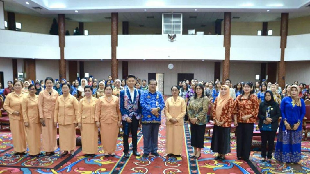 Kasmarni Berharap Lakukan Pembinaan dan Pengembangan Kompetensi Bidan secara Berkelanjutan