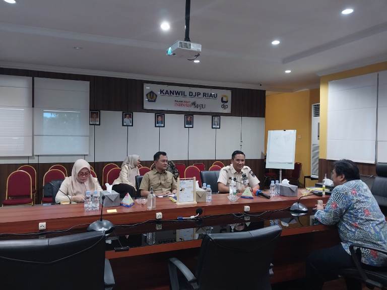Kanwil DJP Riau Kepri  Bahas Sinergisitas  Penguatan Pajak Daerah  di Kota Bertuah Pekanbaru