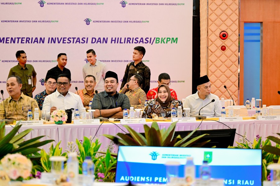 Temui Menteri Investasi: Bupati Bengkalis Siap Sambut Investor Masuk ke Negeri Junjungan