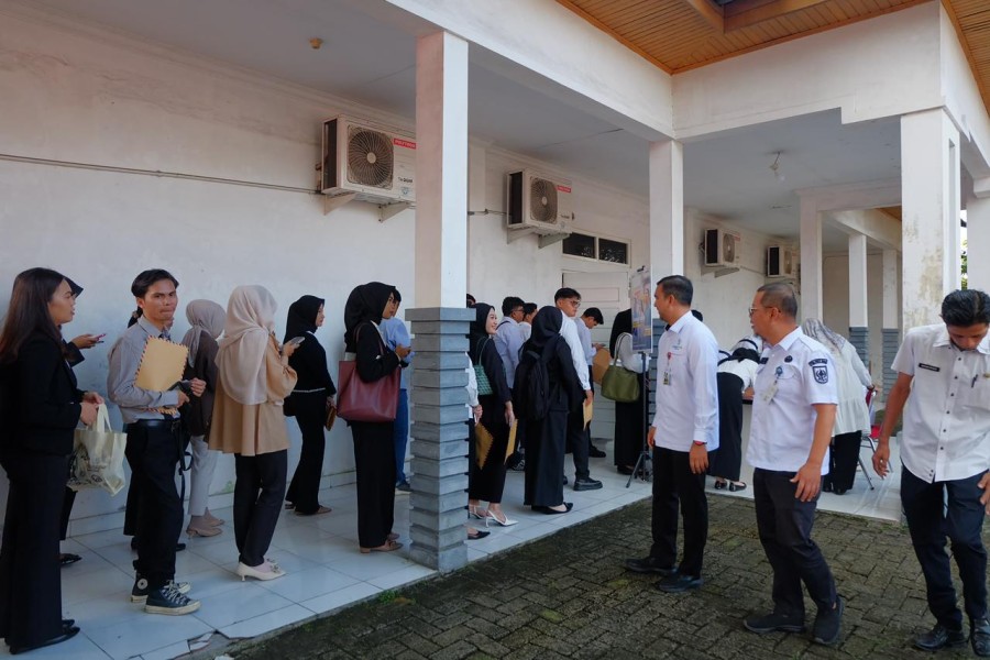 Disnakertrans Riau Gelar Walk Interview Bersama Bank Mandiri, Tbk