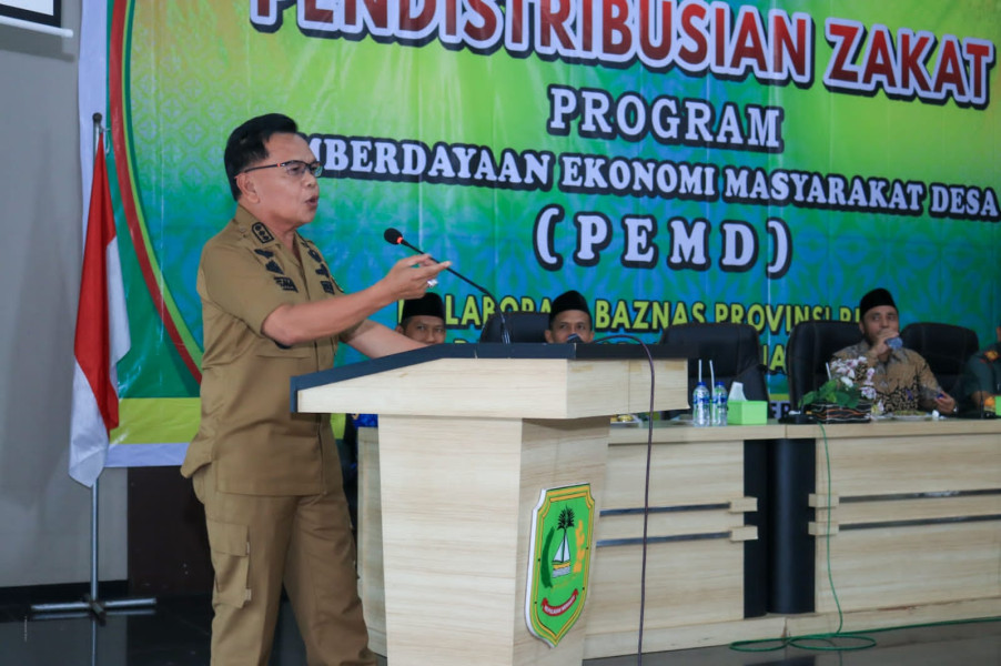 Baznas Salurkan Zakat Pemberdayaan Masyarakat Desa di Meranti