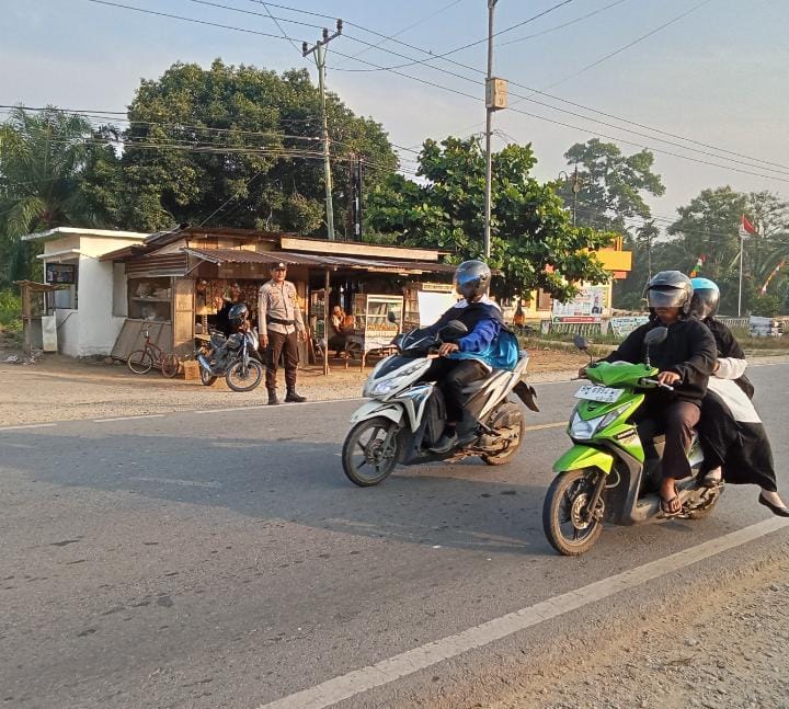 Wujudkan Polisi Hadir di Tengah Masyarakat, Polisi di Rimba Melintang Gelar Strong Point