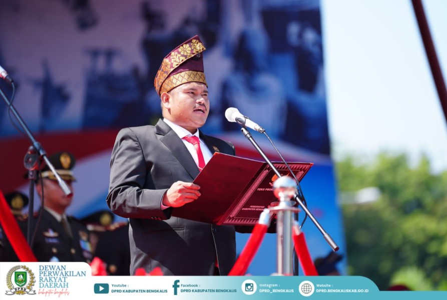 Ketua DPRD Bengkalis Bacakan Teks Proklamasi HUT ke-81 RI